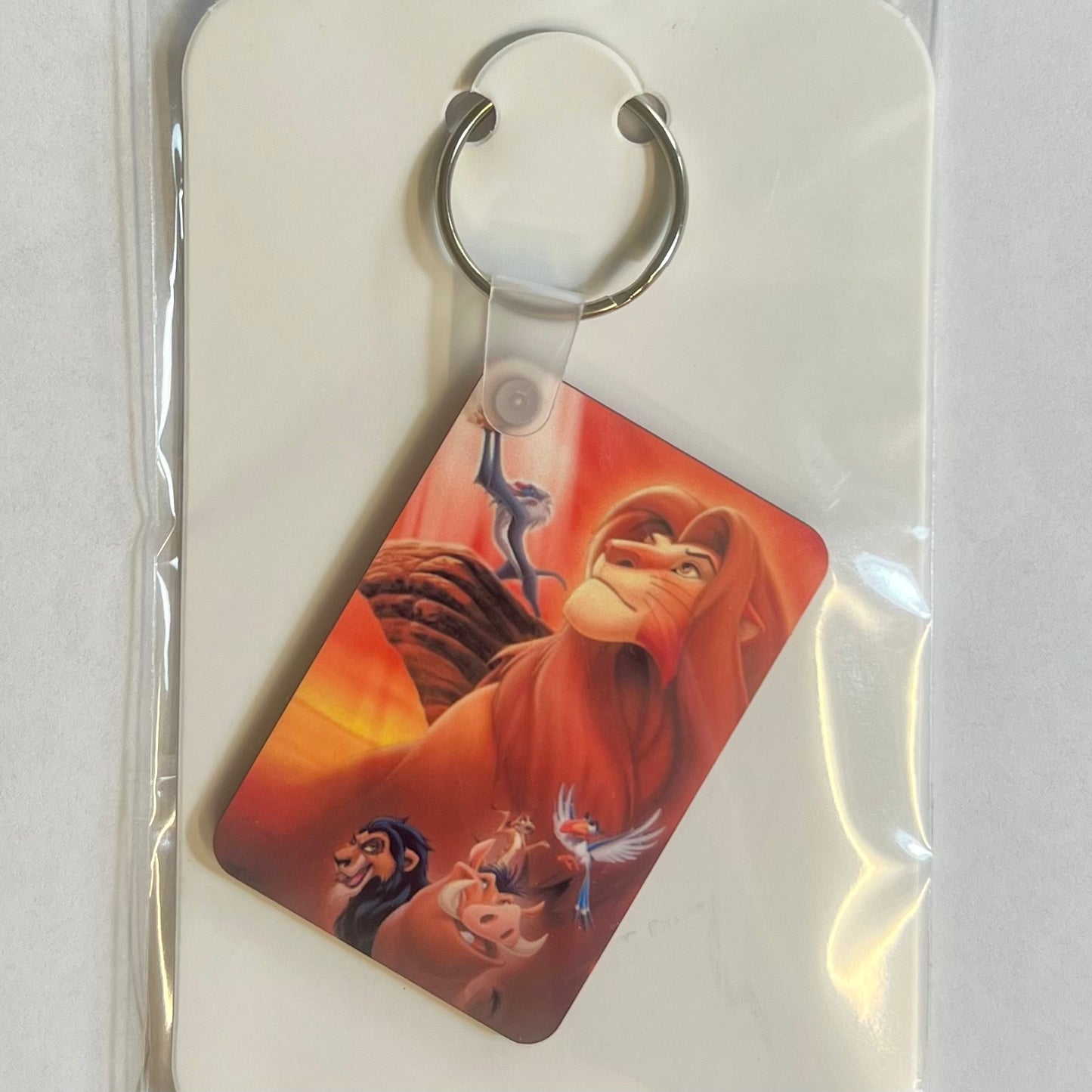 Porte-Clés Héros Recto Verso RT013 – Porte-Clés Sublimé Résistant et Unique 4x6 cm
