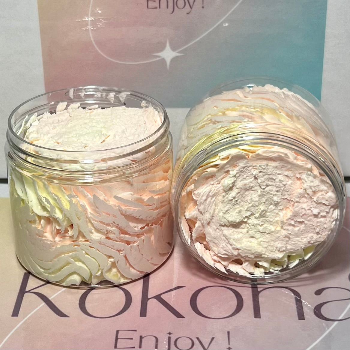 Savons fouettés 130 gr Inspiration et autres - (NEW) Bum Bum (Sol de Janeiro) - Savon fouetté