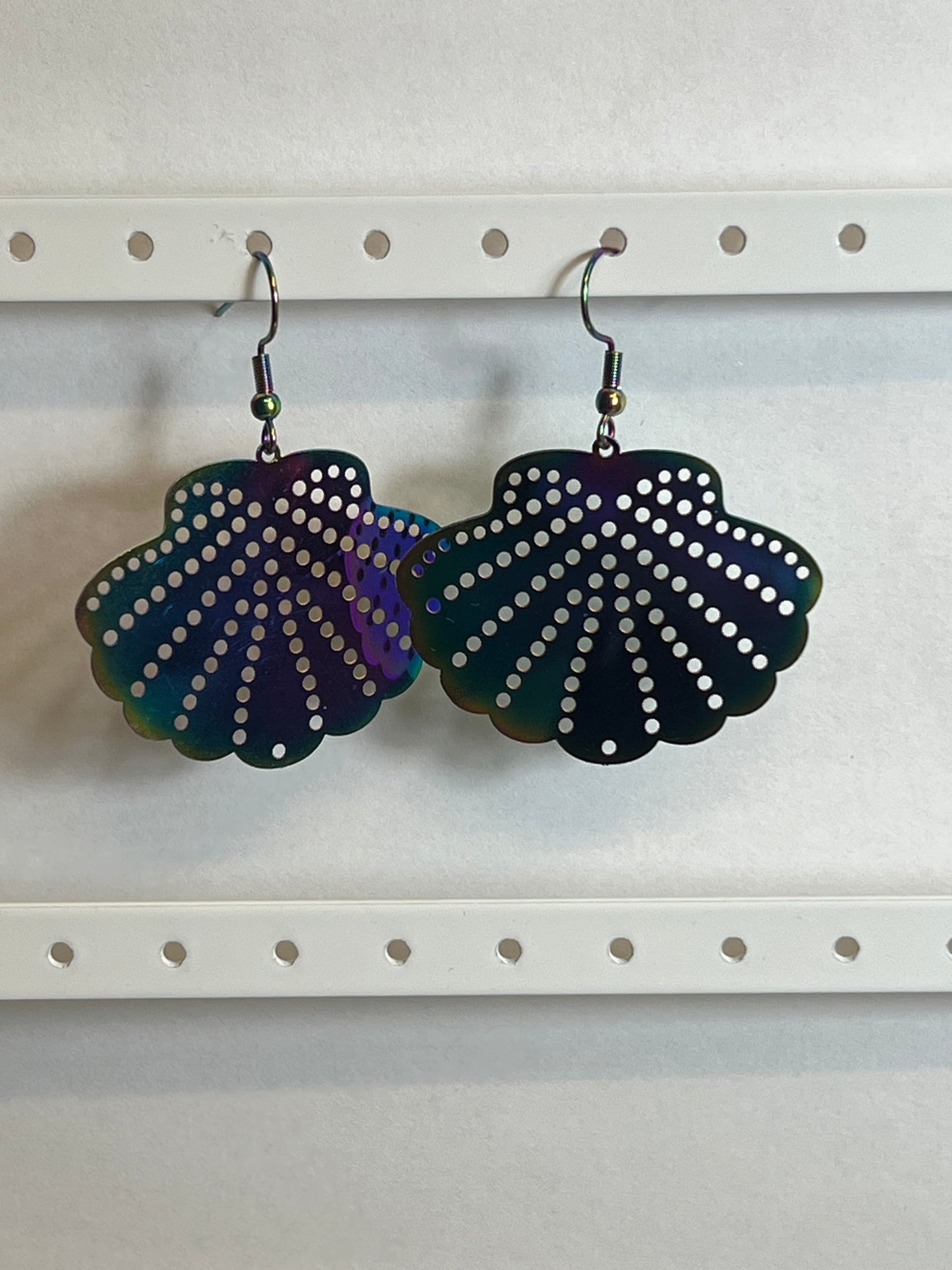Boucles d’Oreilles en Acier Inoxydable B047 – Holographique | Hypoallergéniques et Résistantes à l’Eau