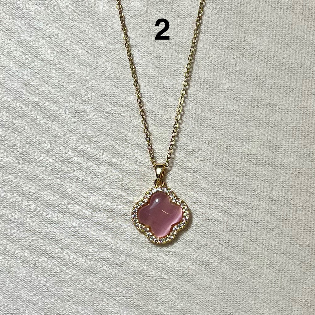 Collier Doré en acier inoxydable N° 2 (39cm+ 5cm) – Ajustable, hypoallergénique et résistants à l’eau