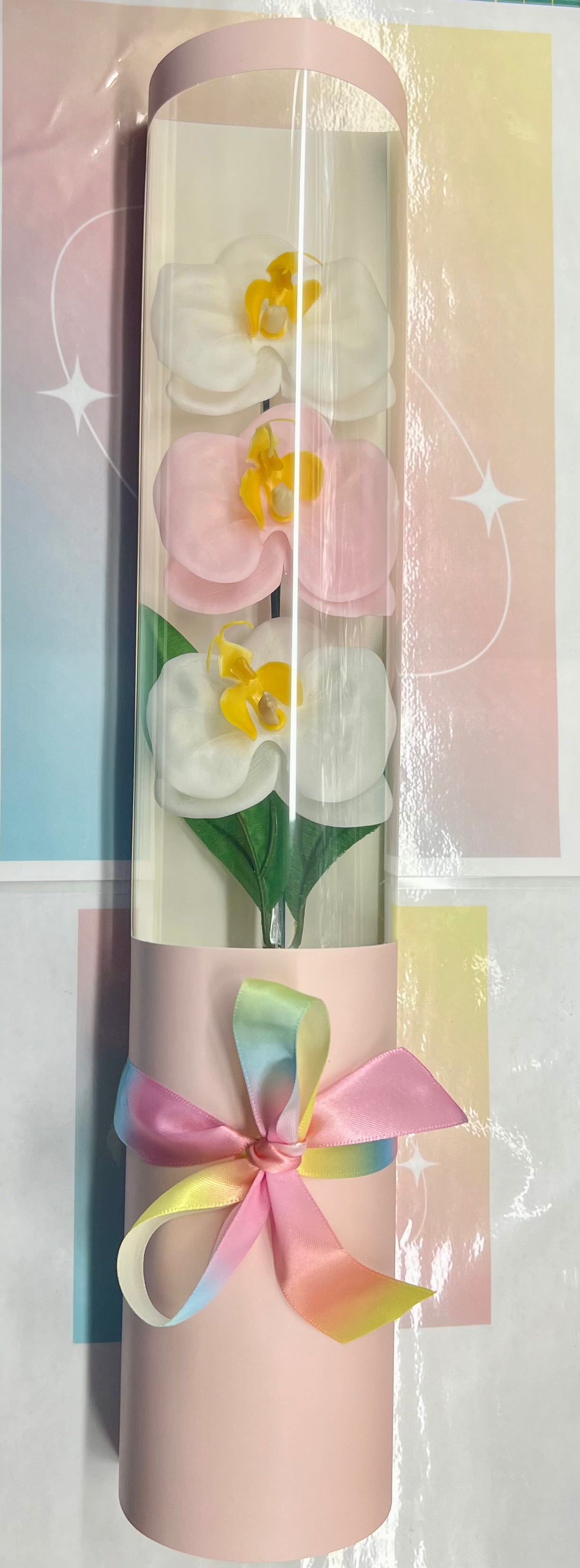 Composition orchidées de savon Boite rose clair Composition orchidées de savon