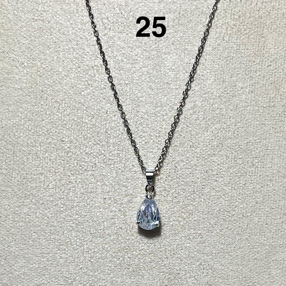 Collier en acier inoxydable N° 25 (45cm) – Ajustable, hypoallergénique et résistants à l’eau