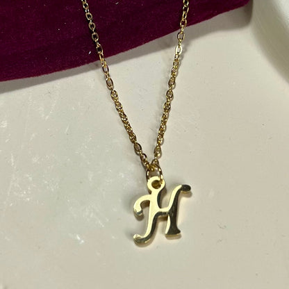 Collier Lettre Initiale en Acier Inoxydable – Doré ou Argenté | Cadeau Personnalisé à Petit Prix