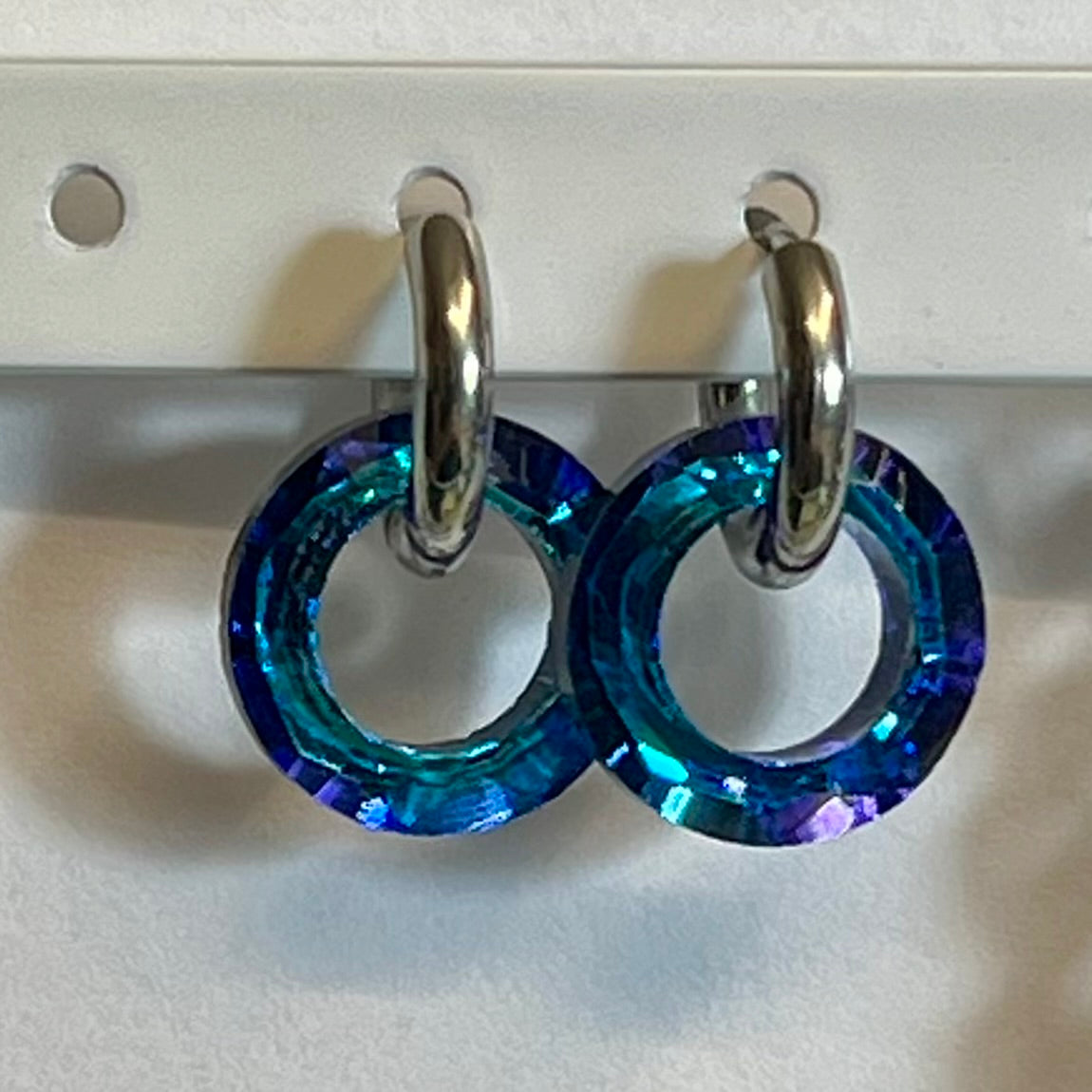 Boucles d’Oreilles en Acier Inoxydable B026 – Doré ou Argenté | Hypoallergéniques et Résistantes à l’Eau