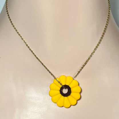 Collier Maxi GlowSun – Tournesol XXL en pâte polymère et chaîne acier inoxydable 50 cm