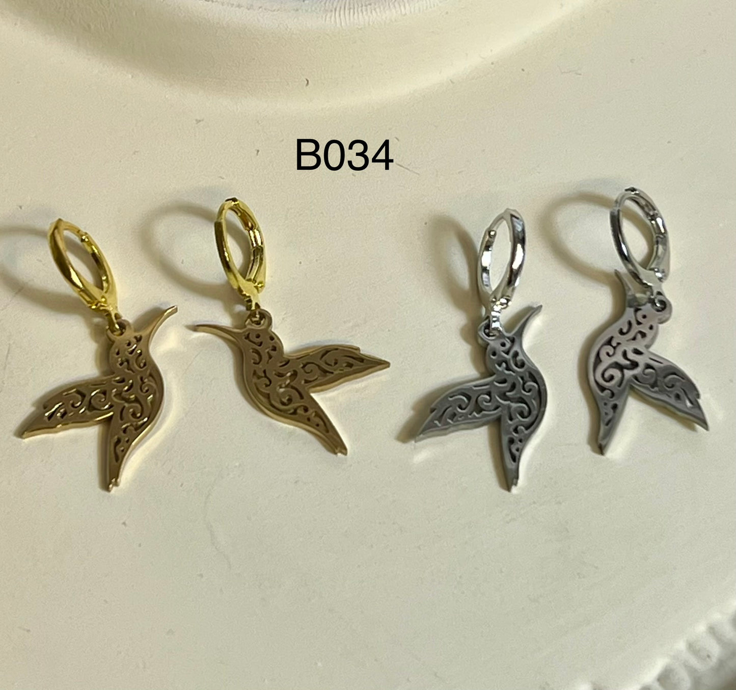 Boucles d’Oreilles en Acier Inoxydable B034 – Doré ou Argenté | Hypoallergéniques et Résistantes à l’Eau