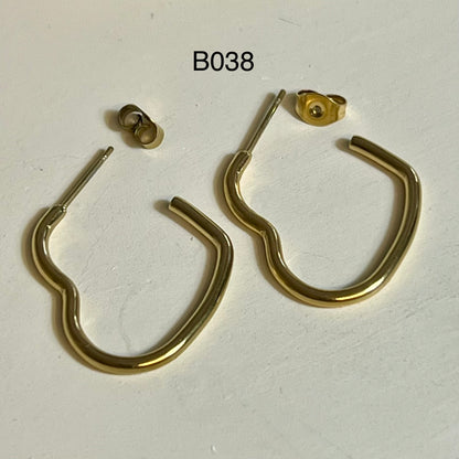 Boucles d’Oreilles en Acier Inoxydable B038 – Doré ou Argenté | Hypoallergéniques et Résistantes à l’Eau