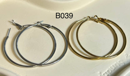 Boucles d’Oreilles en Acier Inoxydable B039 – Doré ou Argenté | Hypoallergéniques et Résistantes à l’Eau