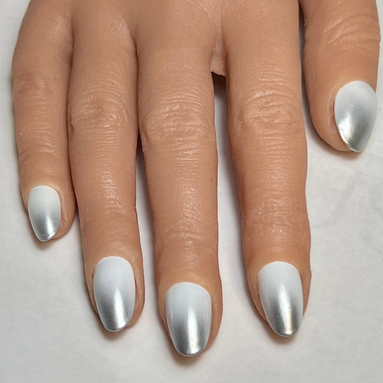 Kit Press On Nails “Fast Nails” universels NO035 à assortir à la parure