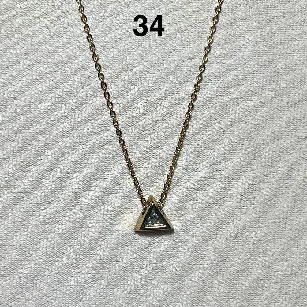 Collier en acier inoxydable N° 34 (41cm+ 6cm) – Ajustable, hypoallergénique et résistants à l’eau