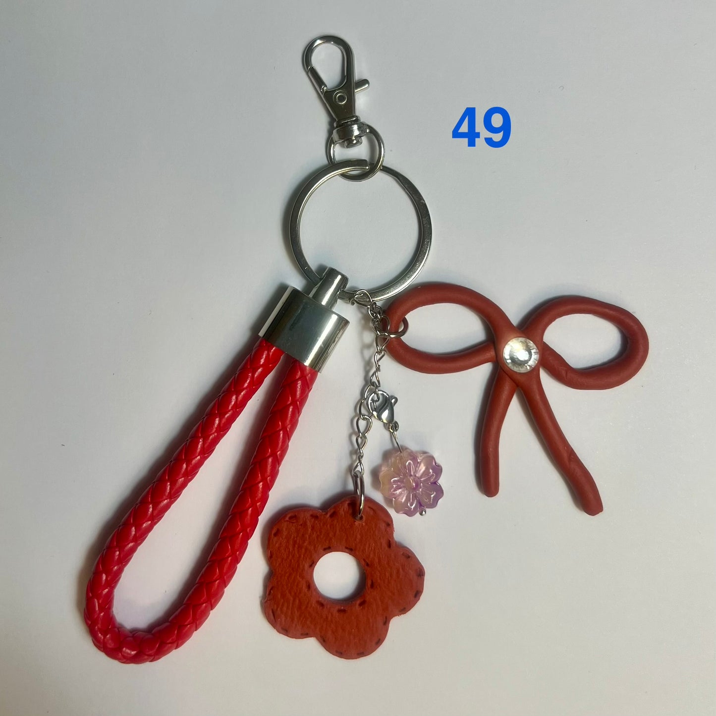 ✨ Bijou de Sac et Porte-Clés Fantaisie – Accessoire Tendance avec Breloques