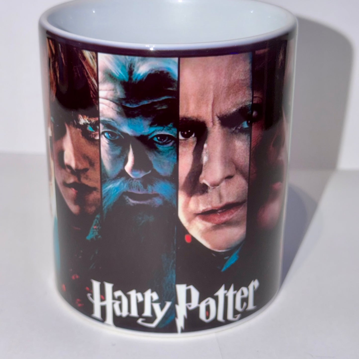 Mug B026 325ml en Céramique – Tasse Blanche Haute Qualité | Résistant Lave-vaisselle et Micro-ondes