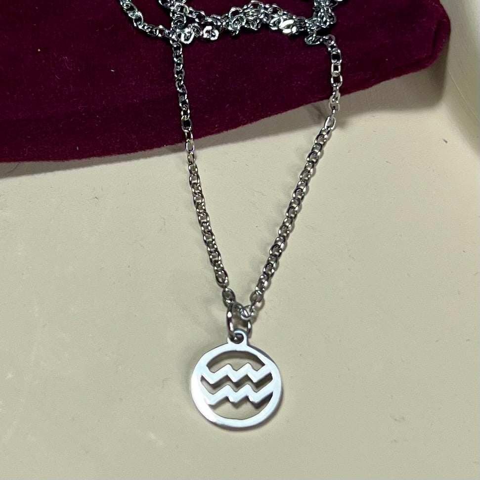 Collier Signe Astrologique en Acier Inoxydable – Doré ou Argenté | Bijou Astre Personnalisé à Petit Prix