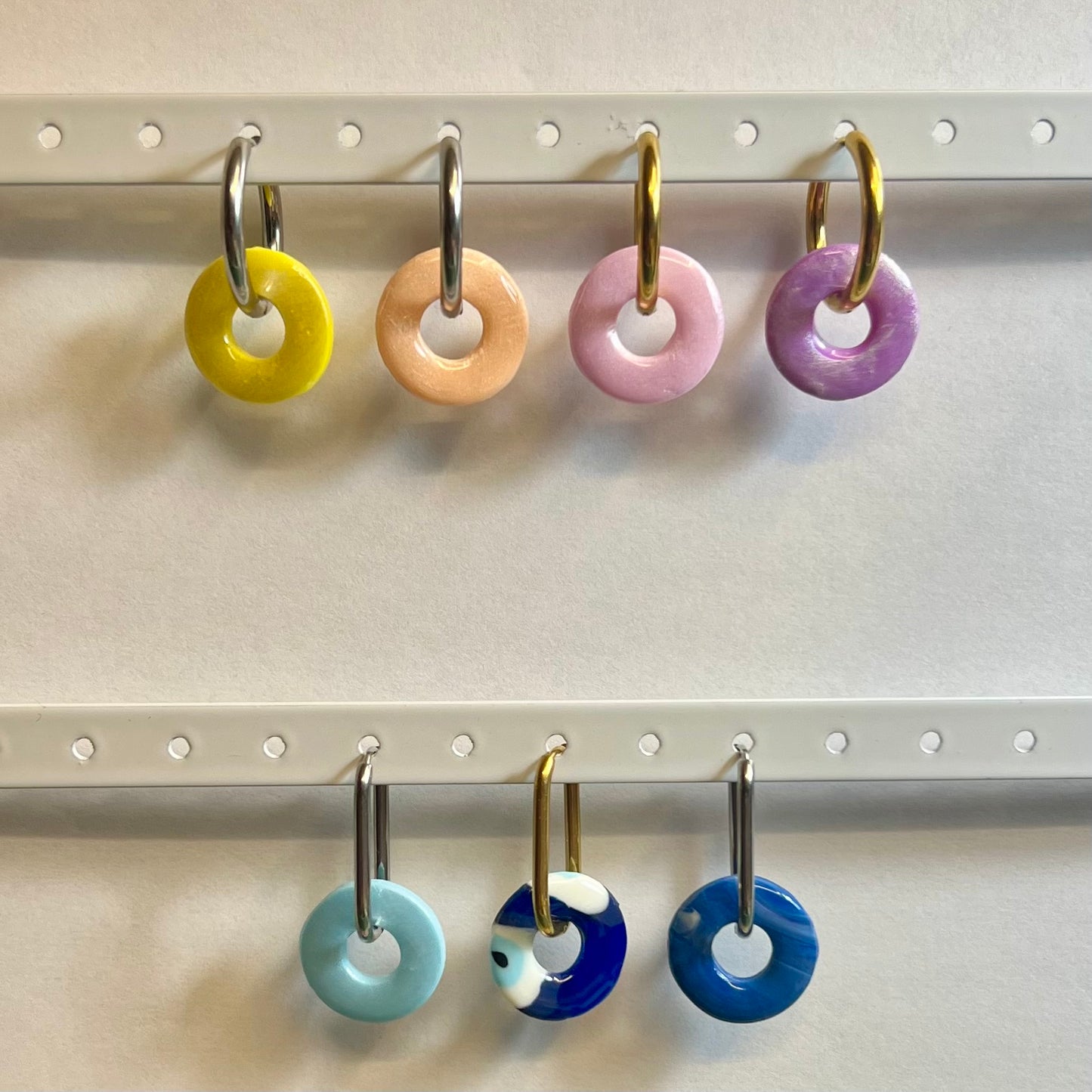 Pampilles Halo (20mm) – Paires de pampilles en pâte polymère nacrée pastel (sans créoles)