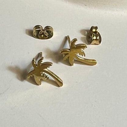 Boucles d’Oreilles en Acier Inoxydable B004 – Doré ou Argenté | Hypoallergéniques et Résistantes à l’Eau