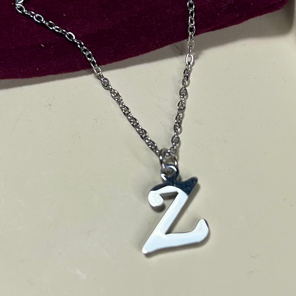 Collier Lettre Initiale en Acier Inoxydable – Doré ou Argenté | Cadeau Personnalisé à Petit Prix