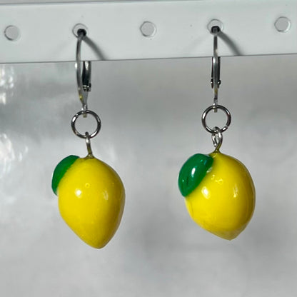 Boucles d'Oreilles Fruits en acier inoxydable fait main – Citron-Fraise-Palmier-Orange-Cerise-Ananas–Avocats- dorée ou argentée