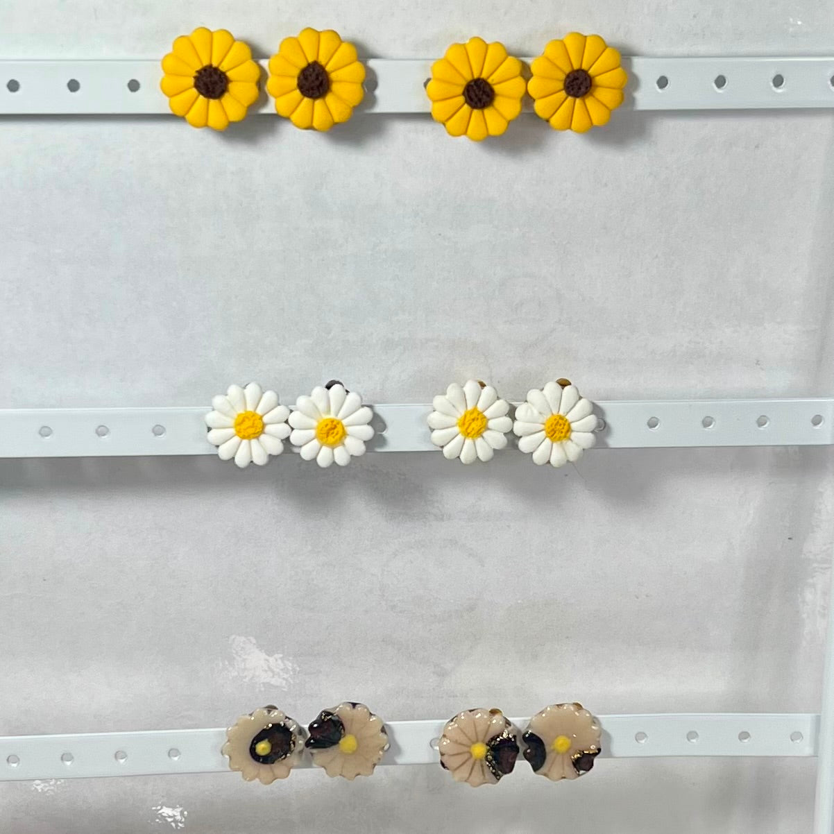 Boucles pinces mini Margot (pour oreilles non percées)