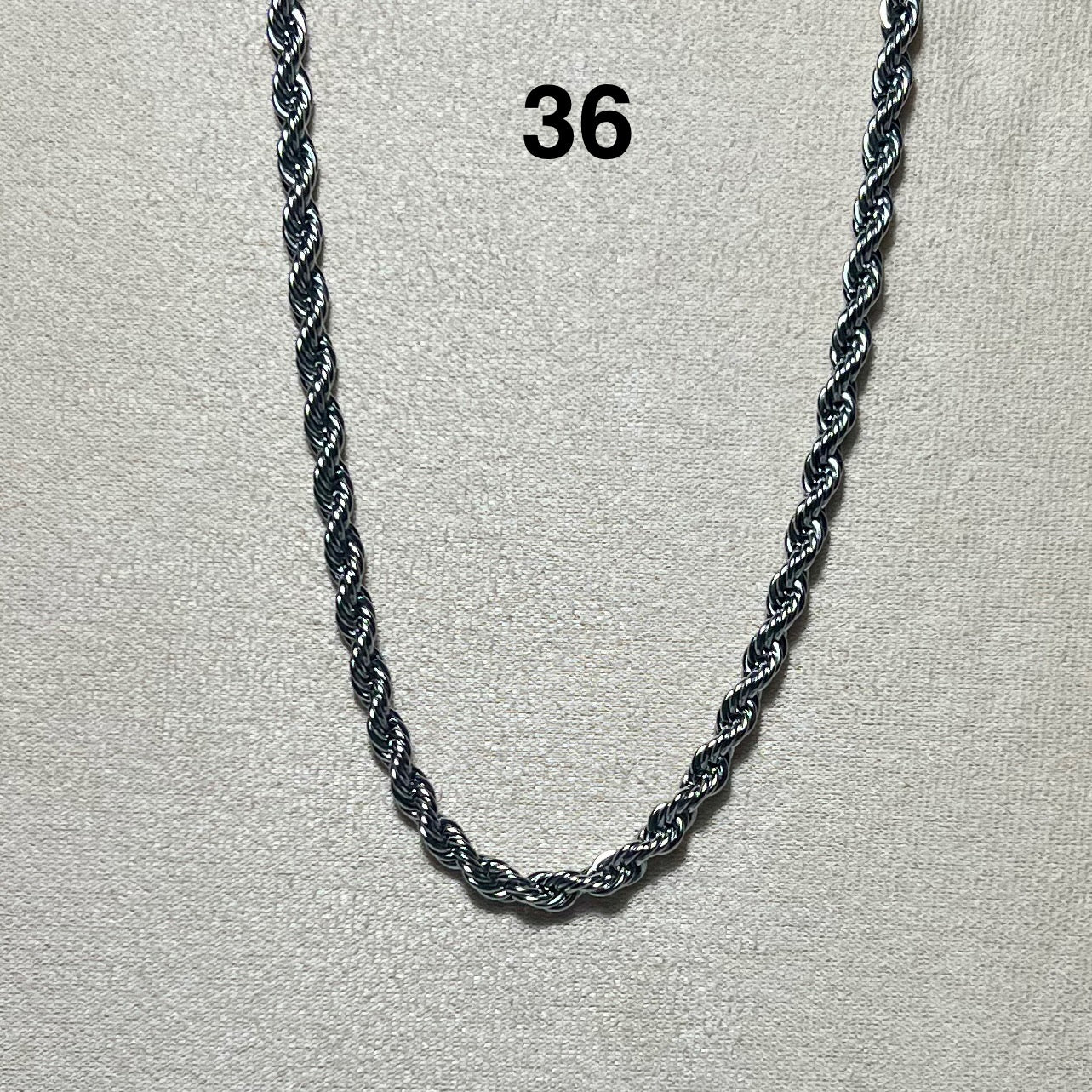 Collier en acier inoxydable N° 36 (42cm+ 5cm) – Ajustable, hypoallergénique et résistants à l’eau