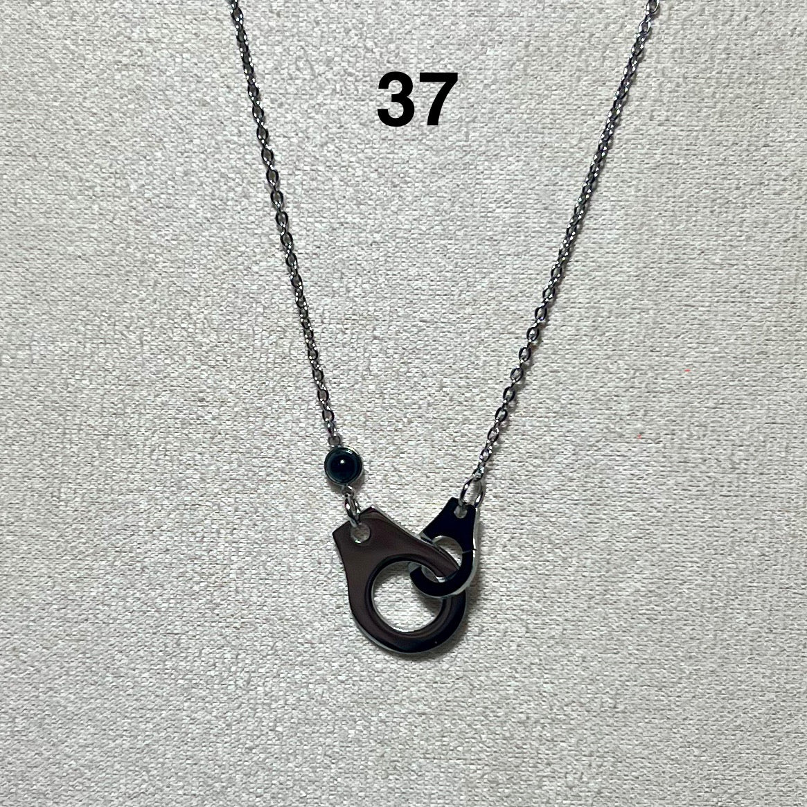 Collier en acier inoxydable N° 37 (47cm) – Ajustable, hypoallergénique et résistants à l’eau