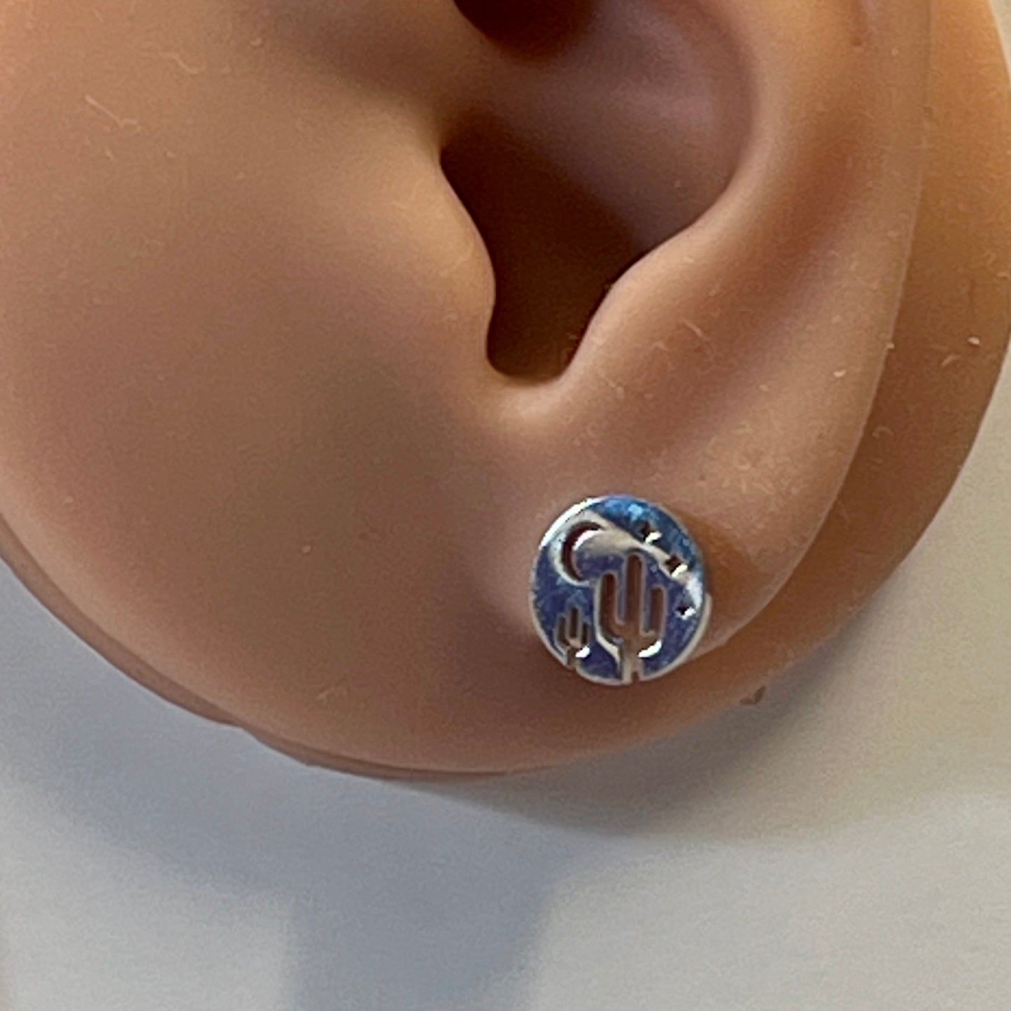 Boucles d’Oreilles en Acier Inoxydable B012 – Doré ou Argenté | Hypoallergéniques et Résistantes à l’Eau
