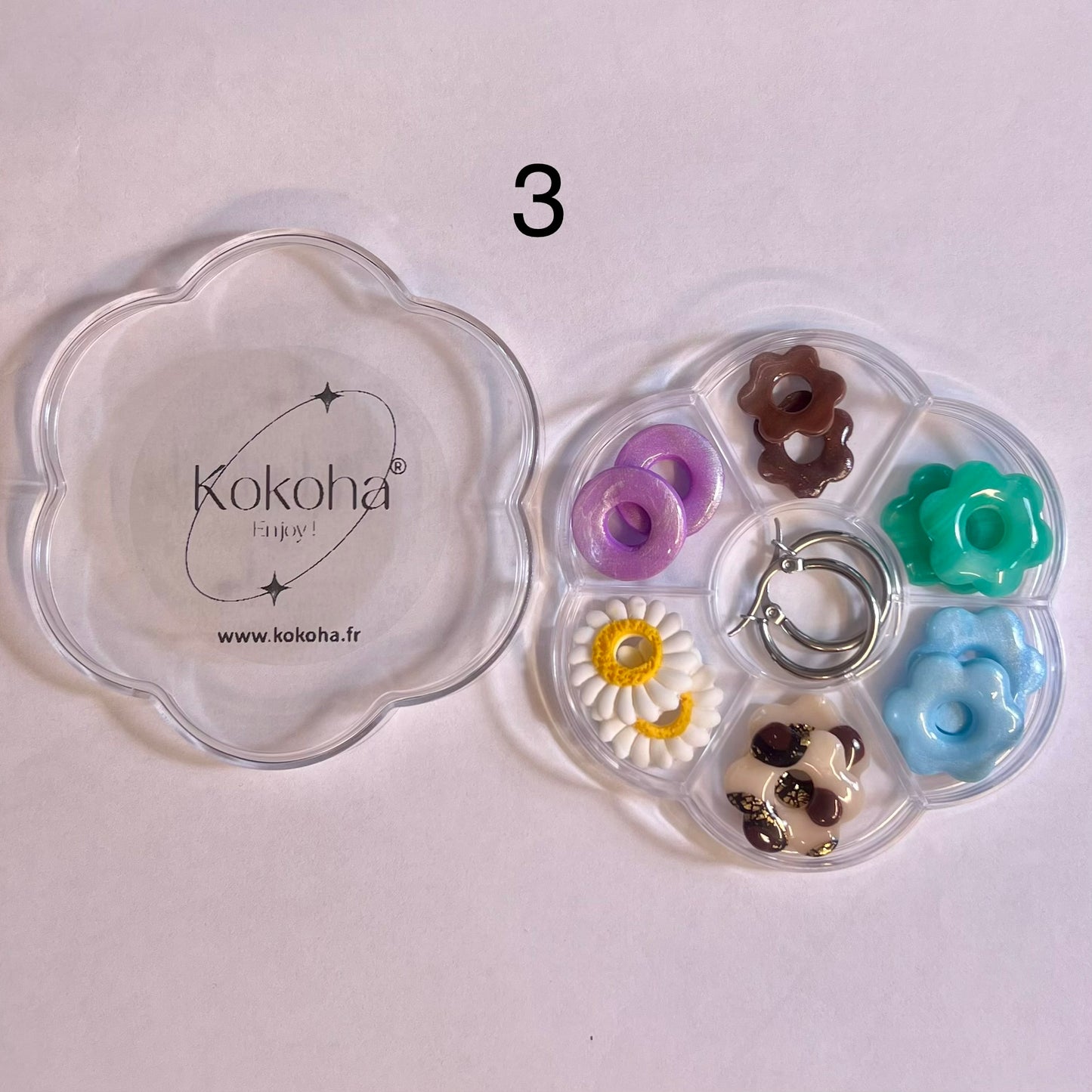Coffret Boucles d’Oreilles Créoles et Pampilles – Boîte Fleur Acrylique Transparente | Acier Inoxydable