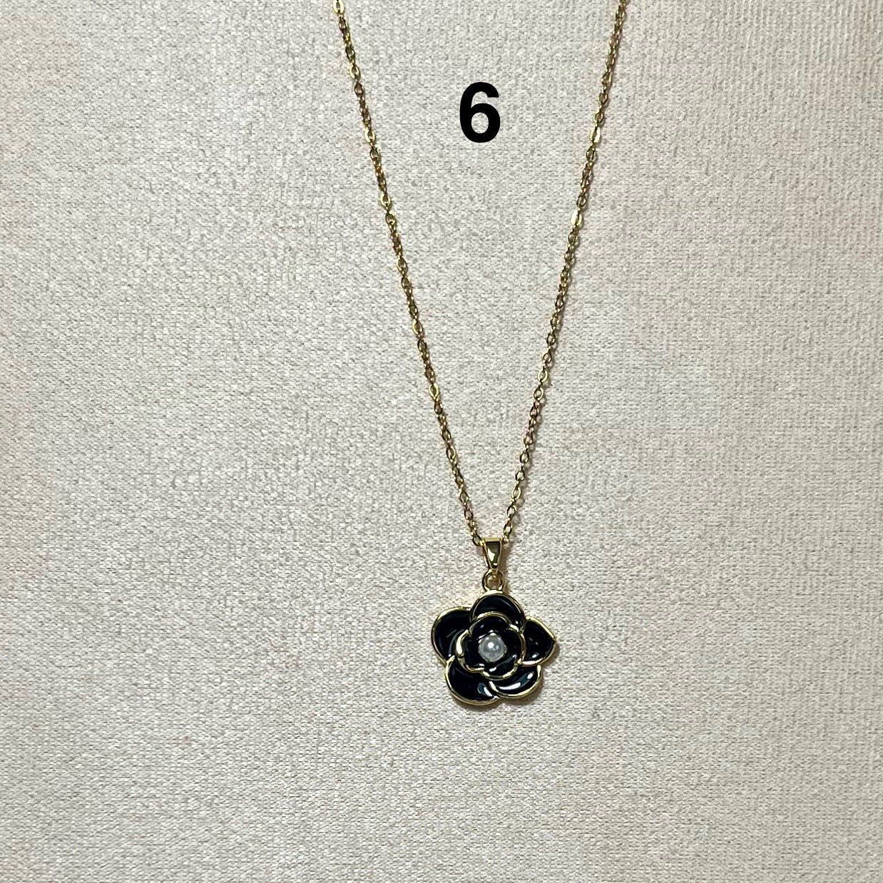 Collier Doré en acier inoxydable N° 6 (39cm+ 5cm) – Ajustable, hypoallergénique et résistants à l’eau