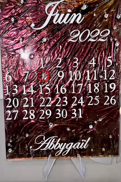 Plaque Plexiglas Personnalisée Calendrier – Cadeau Date Spéciale avec Strass et Résine | Format 10x15 cm