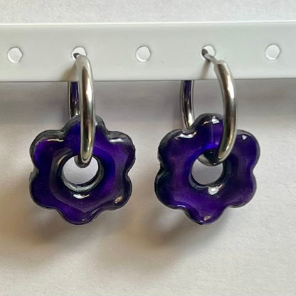 Pampilles Flora (20mm) – Paires de fleurs en pâte polymère (sans créoles)