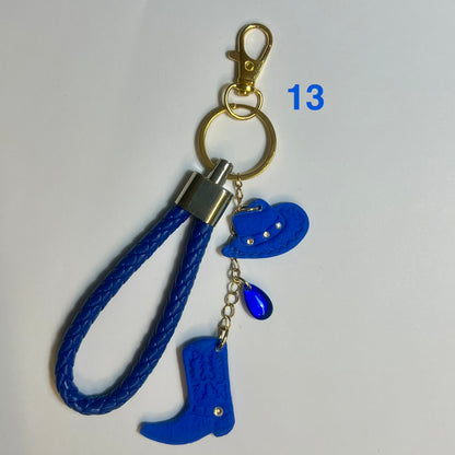 ✨ Bijou de Sac et Porte-Clés Fantaisie – Accessoire Tendance avec Breloques