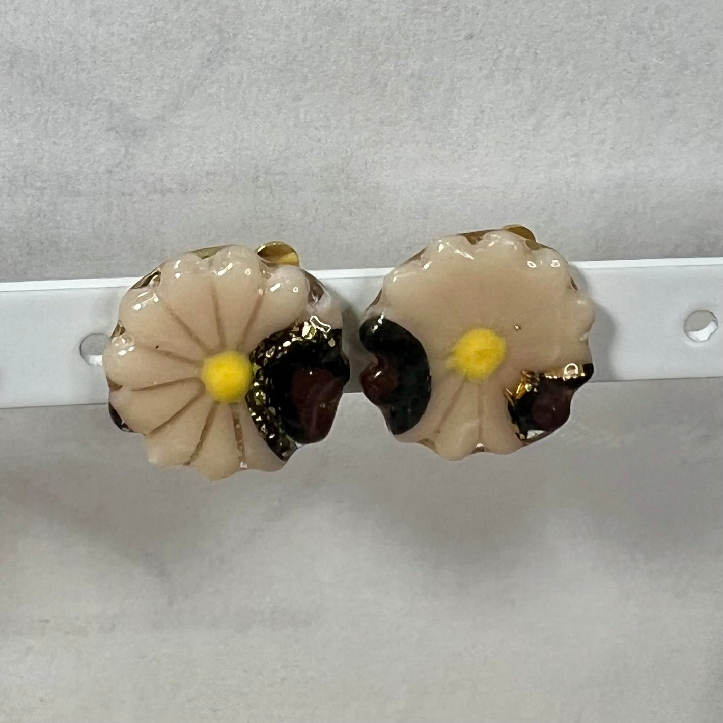 Boucles pinces mini Margot (pour oreilles non percées)