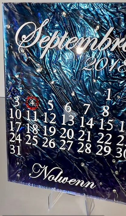 Plaque Plexiglas Personnalisée Calendrier – Cadeau Date Spéciale avec Strass et Résine | Format 10x15 cm