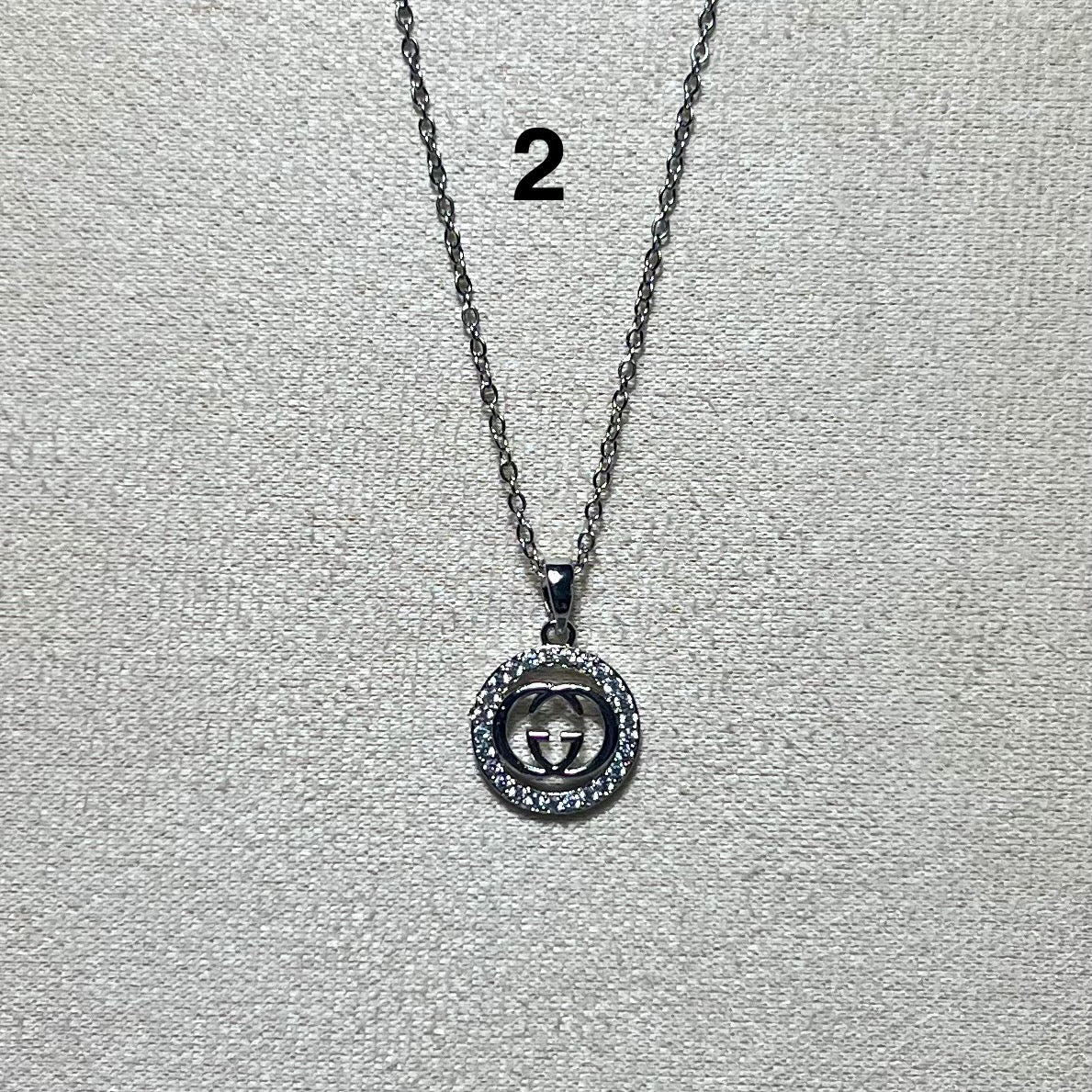 Collier Argenté en acier inoxydable N° 2 (39cm+ 5cm) – Ajustable, hypoallergénique et résistants à l’eau