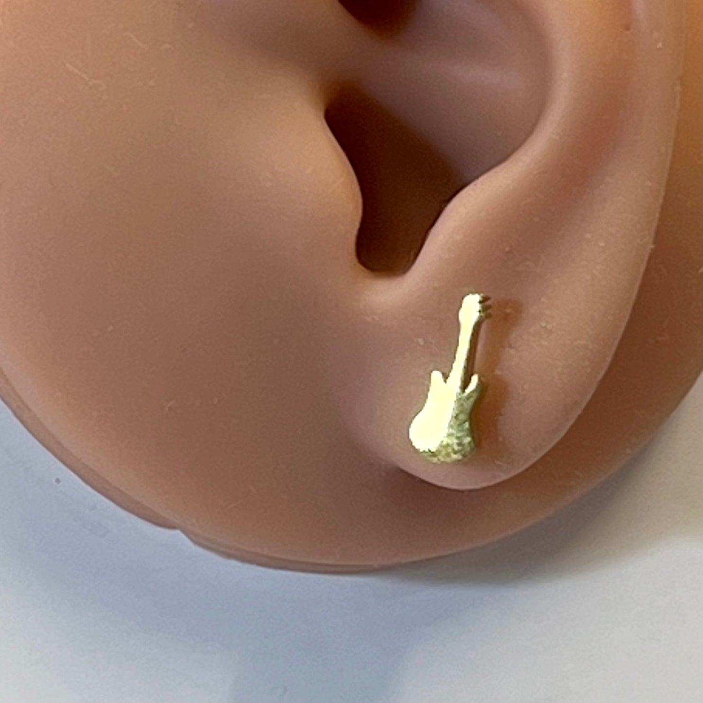 Boucles d’Oreilles en Acier Inoxydable B024 – Doré ou Argenté | Hypoallergéniques et Résistantes à l’Eau