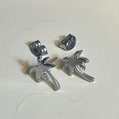 Boucles d’Oreilles en Acier Inoxydable B004 – Doré ou Argenté | Hypoallergéniques et Résistantes à l’Eau