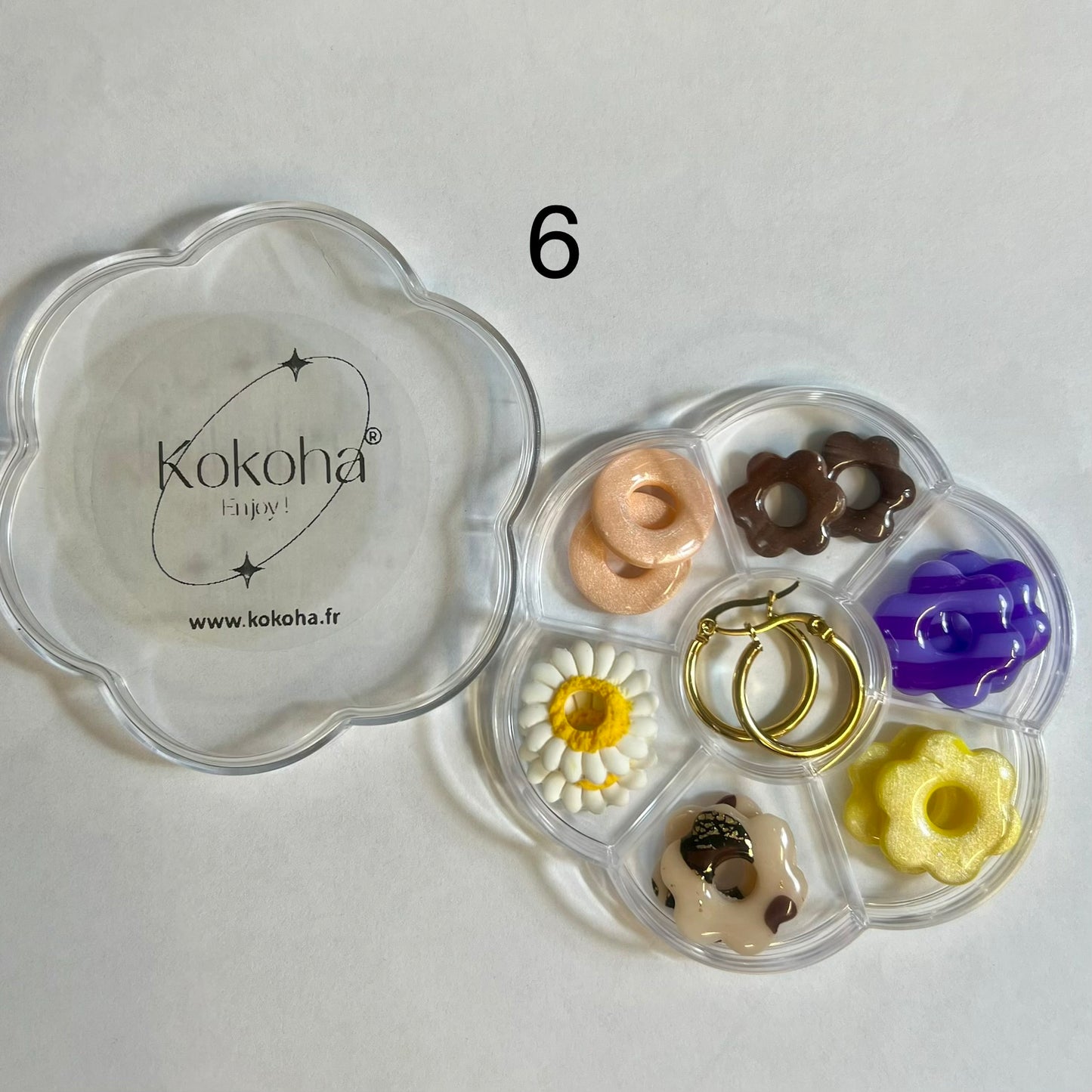Coffret Boucles d’Oreilles Créoles et Pampilles – Boîte Fleur Acrylique Transparente | Acier Inoxydable
