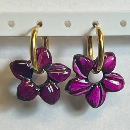 Pampilles Moana (25mm) – Fleurs de tiaré en pâte polymère (vendues par paires, sans créoles)