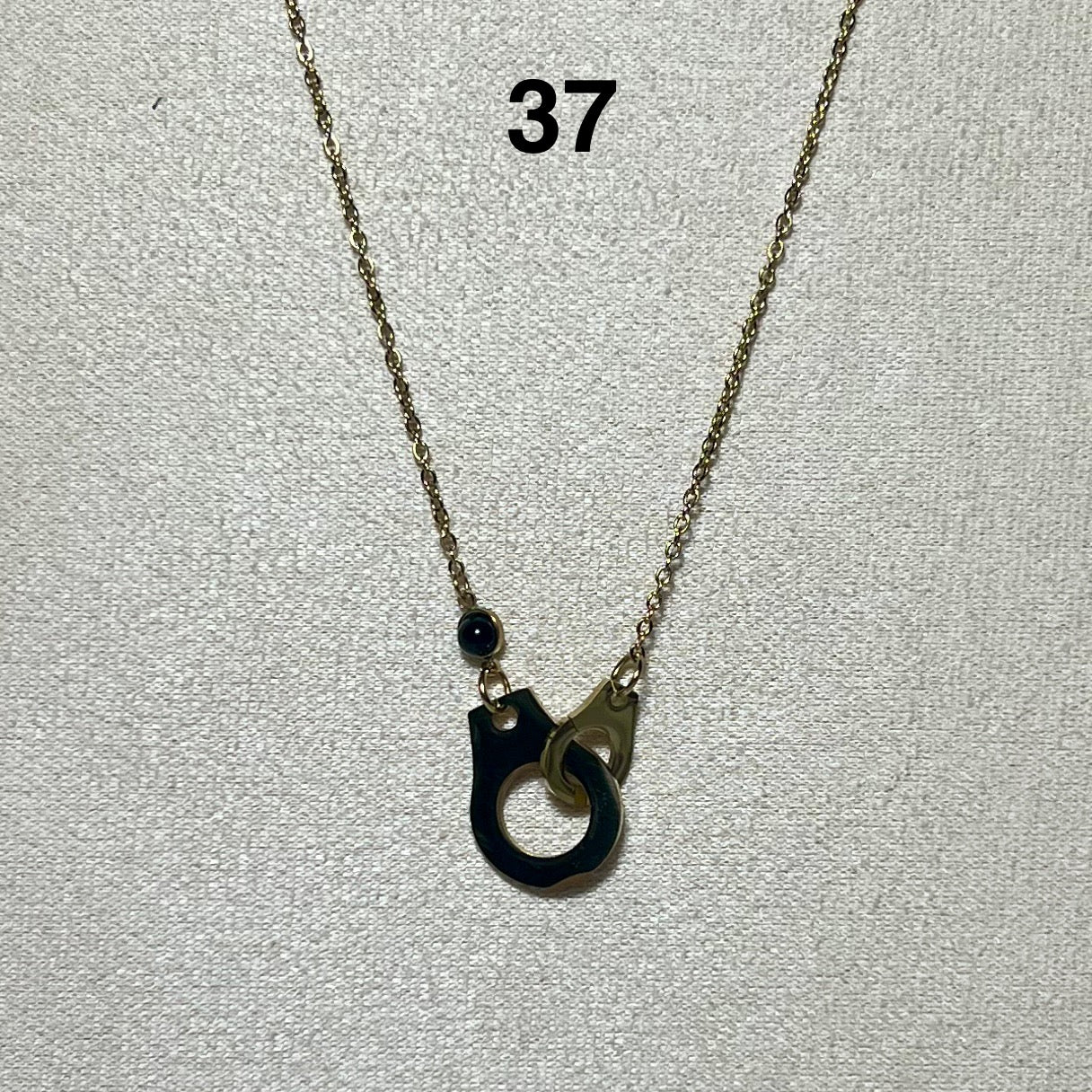 Collier en acier inoxydable N° 37 (47cm) – Ajustable, hypoallergénique et résistants à l’eau