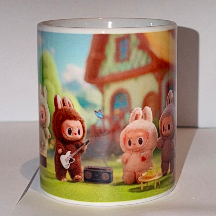Mug B010 325ml en Céramique – Tasse Blanche Haute Qualité | Résistant Lave-vaisselle et Micro-ondes