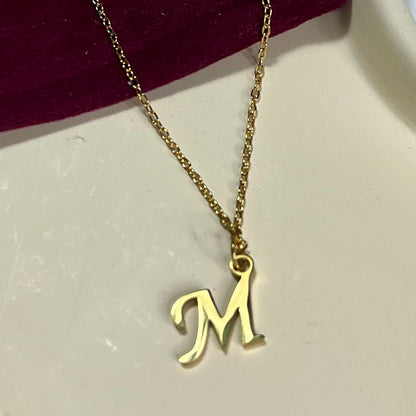 Collier Lettre Initiale en Acier Inoxydable – Doré ou Argenté | Cadeau Personnalisé à Petit Prix