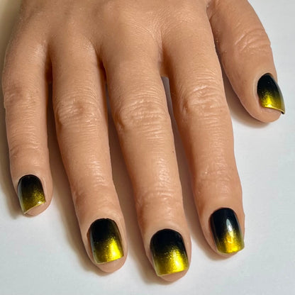 Kit Press On Nails “Fast Nails” universels NO035 à assortir à la parure