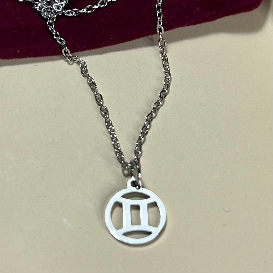 Collier Signe Astrologique en Acier Inoxydable – Doré ou Argenté | Bijou Astre Personnalisé à Petit Prix
