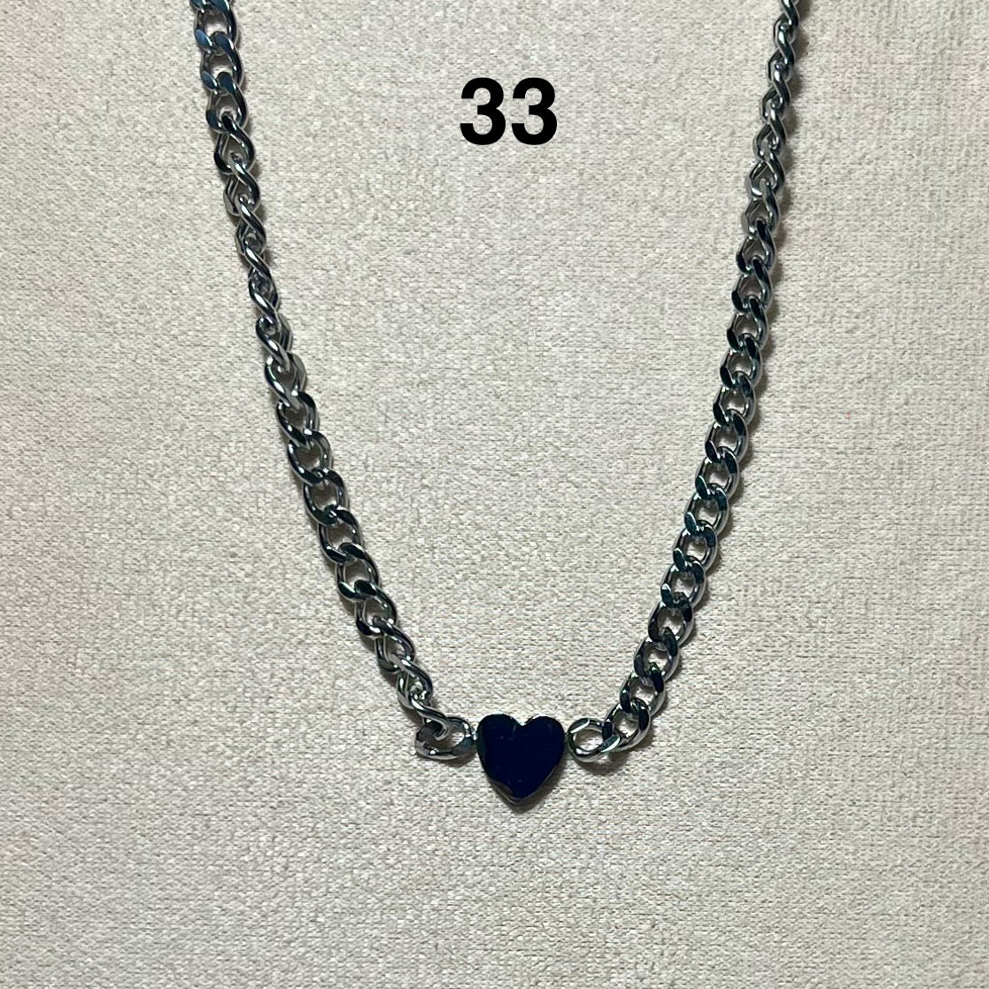 Collier Argenté en acier inoxydable N° 33 (39cm+ 5cm) – Ajustable, hypoallergénique et résistants à l’eau