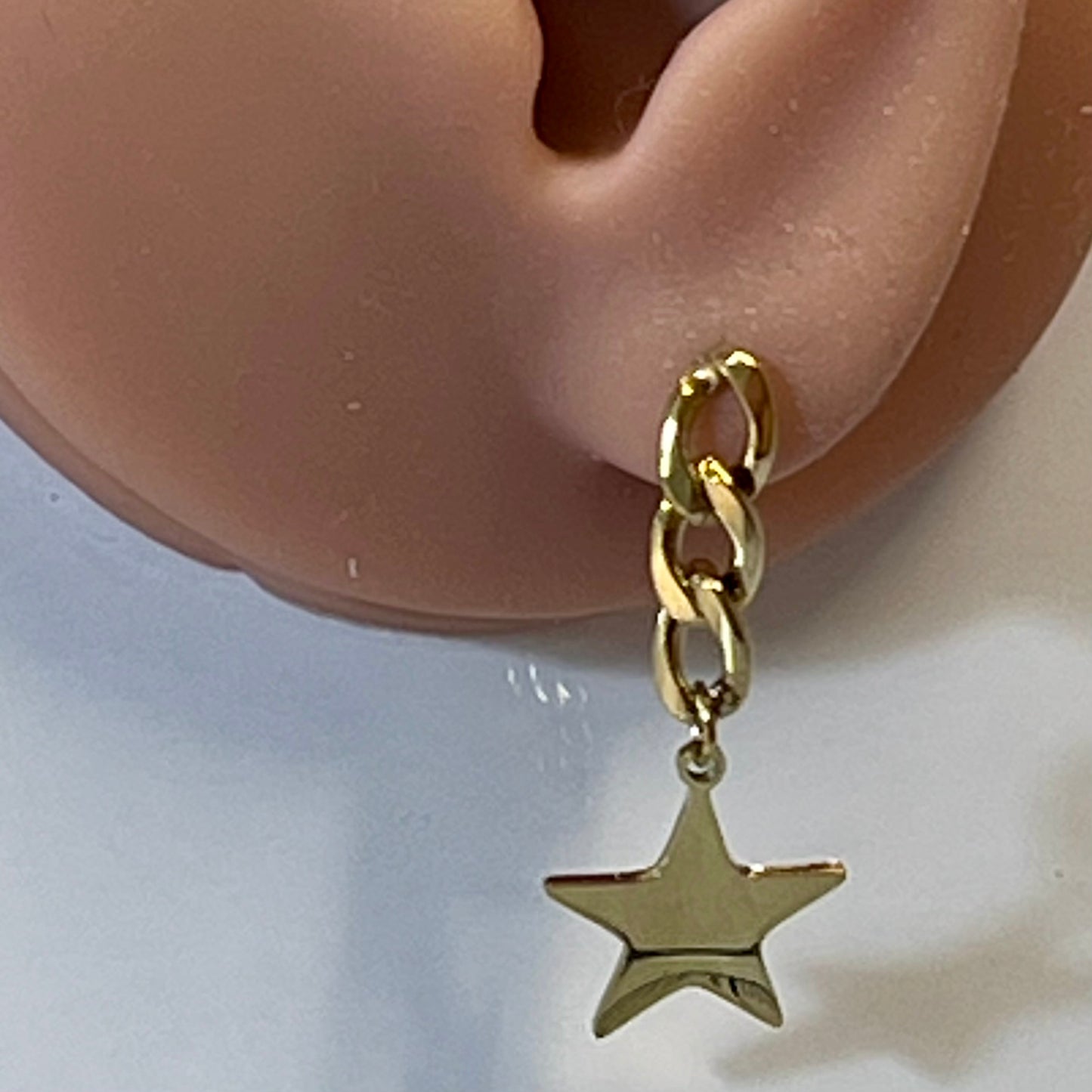 Boucles d’Oreilles en Acier Inoxydable B028 – Doré ou Argenté | Hypoallergéniques et Résistantes à l’Eau