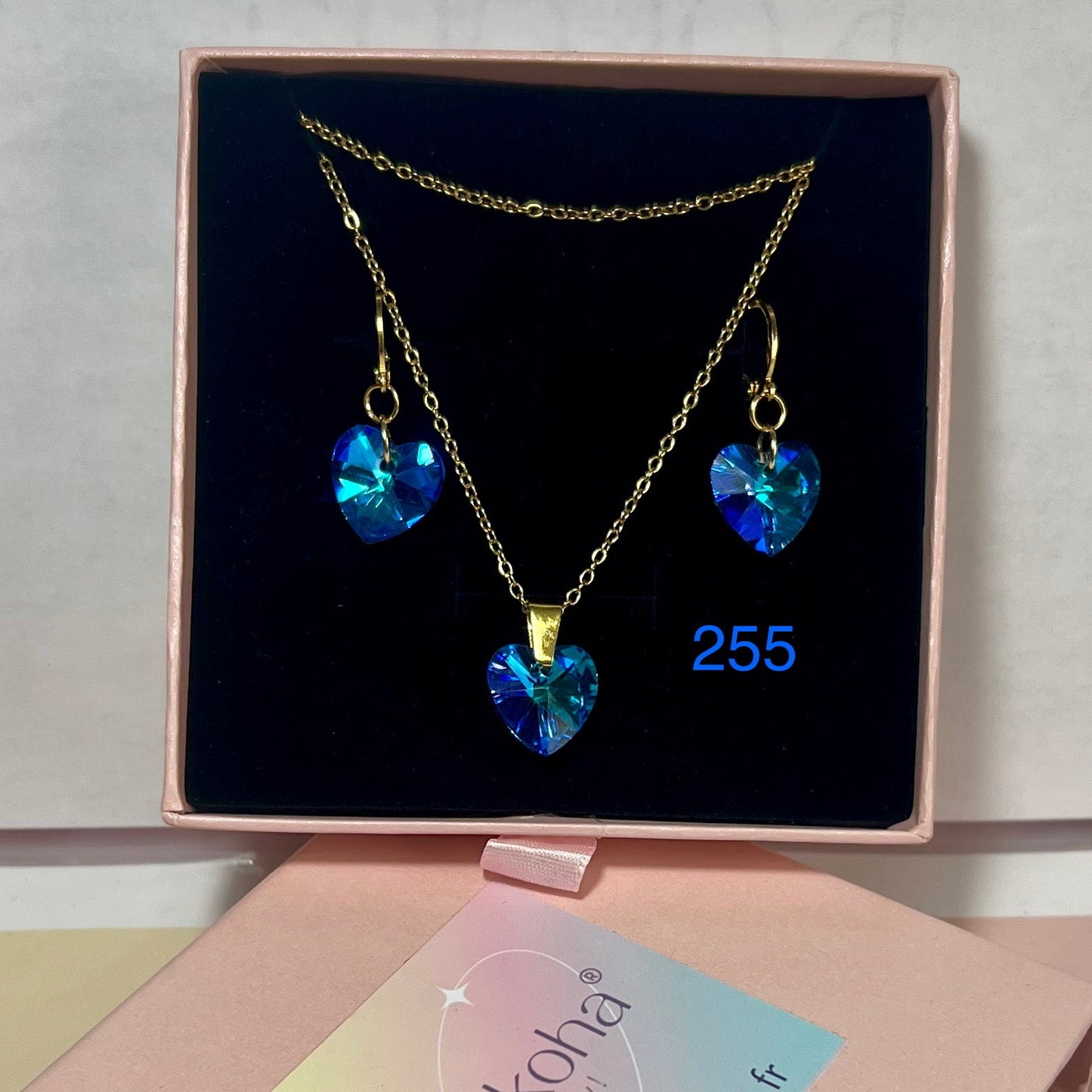 Parure Élégance Cœur Cristal – Collier & Boucles d’Oreilles en Acier Inoxydable (Boîte Cadeau Incluse)