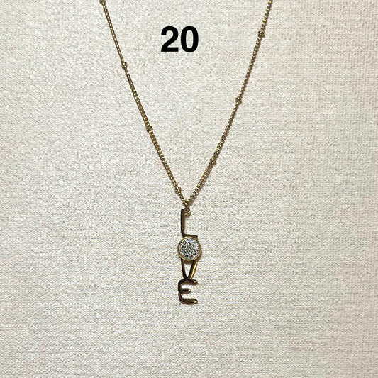 Collier en acier inoxydable N° 20 (40cm+ 3cm) – Ajustable, hypoallergénique et résistants à l’eau
