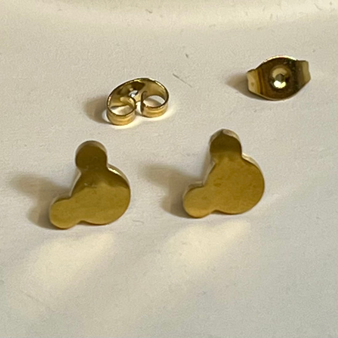 Boucles d’Oreilles en Acier Inoxydable B014 – Doré ou Argenté | Hypoallergéniques et Résistantes à l’Eau