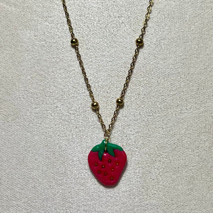 Collier fraise doré fruité artisanal