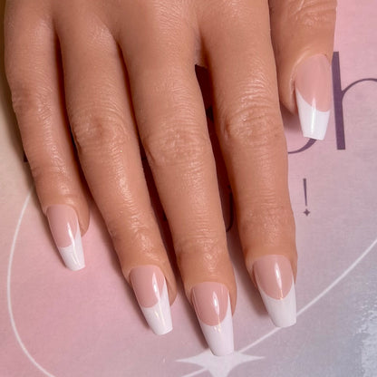 Kit Press On Nails Fast nails F013 French classique brillant – Ongles parfaits en quelques minutes !