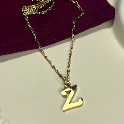 Collier Lettre Initiale en Acier Inoxydable – Doré ou Argenté | Cadeau Personnalisé à Petit Prix